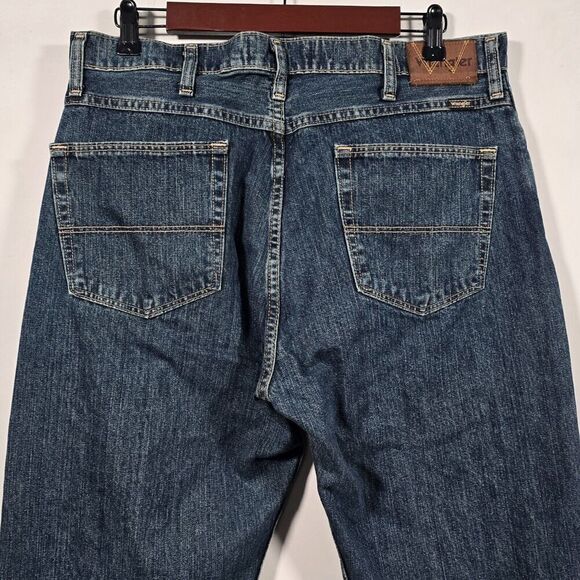 Wrangler Denim Jeans Mens 34x32 Dark Wash Loose Fit Western Casual Cowboy - Picture 5 of 13